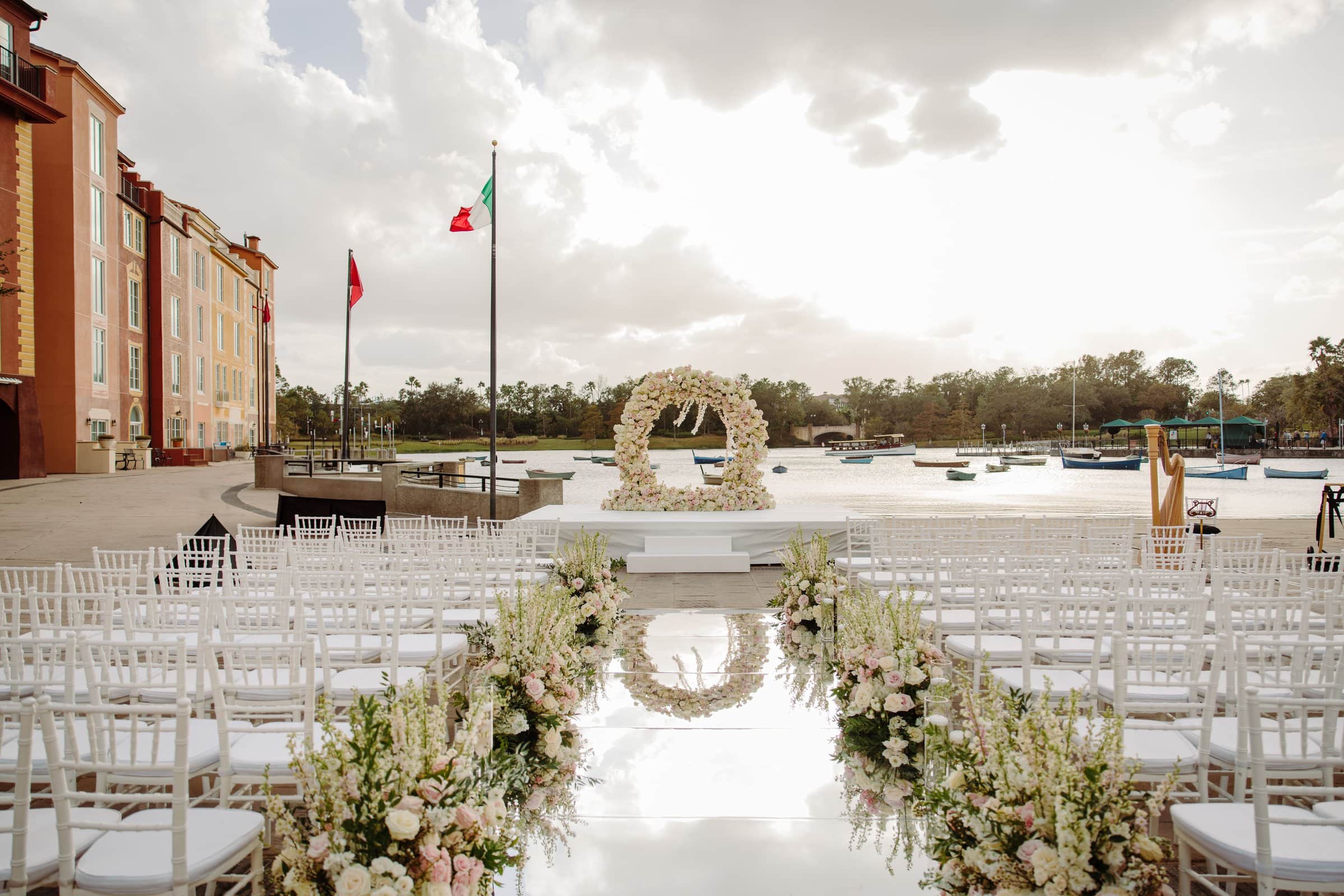 Waterfront ceremony at Orlando Hotel