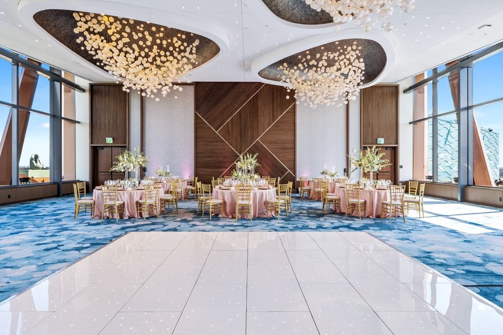 Wedding reception at Orlando hotel wedding venue